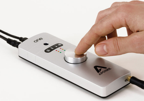 Apogee ONE 2 IN x 2 OUT Audio interface with built-in microphone