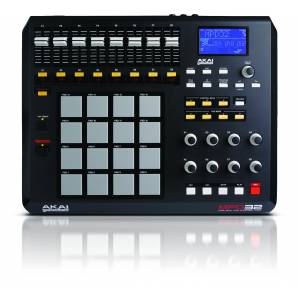 Akai MPD32 Midi Controller