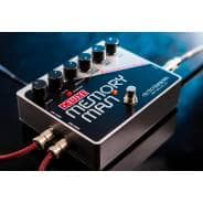 Electro-Harmonix Deluxe Memory Man - Analog Delay / Chorus / Vibrato Pedal