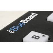 iRig BlueBoard - Wireless MIDI Pedalboard