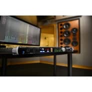 PreSonus Quantum 26x32 Thunderbolt 2 Audio Interface