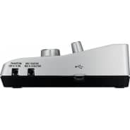 Roland UA-4FX2 Stream Station – USB Webcasting Audio Interface