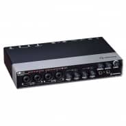 Steinberg UR44 USB / MIDI Audio Interface